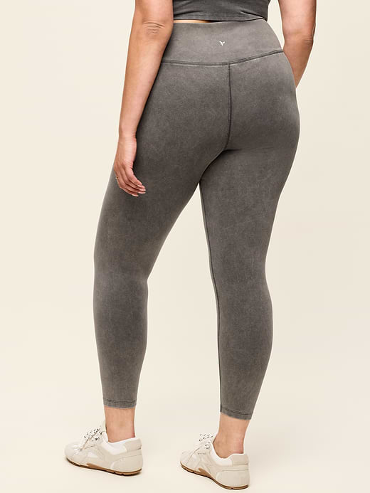 Old Navy High-Waisted PowerChill 7/8 Cotton Leggings — photo 9