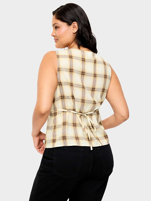 Old Navy Sleeveless V-Neck Tie-Back Top — photo 9