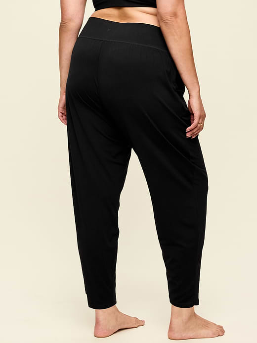 Old Navy High-Waisted StudioSmooth Jogger — photo 9