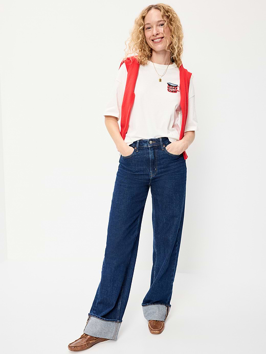 Old Navy Short-Sleeve Loose Graphic T-Shirt — photo 4