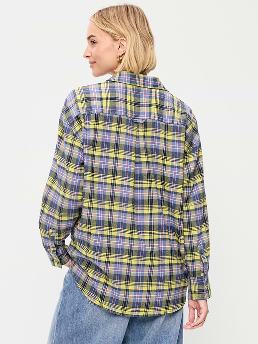 Old Navy Oversized Button-Down Boyfriend Flannel Shirt — photo 3