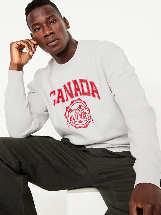 Old Navy Oversized Canada Logo Sweatshirt — photo 4