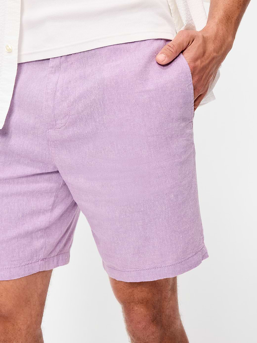 Old Navy Slim Built-In Flex Rotation Chino Shorts -- 8-inch inseam — photo 5