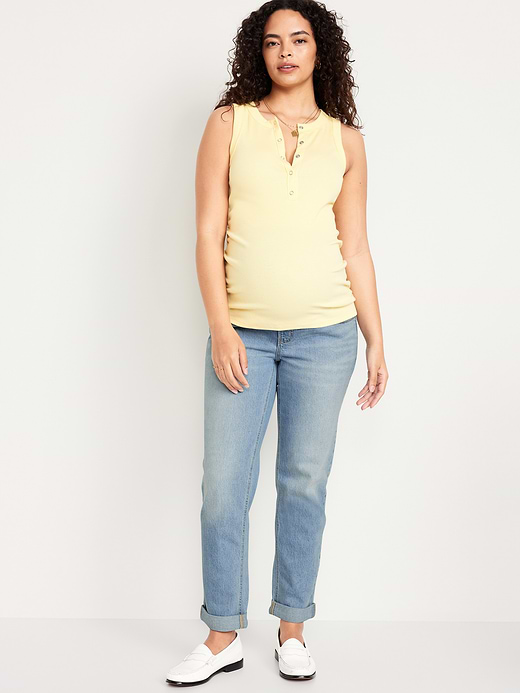 Old Navy Maternity Full Panel Wow Boyfriend Jeans