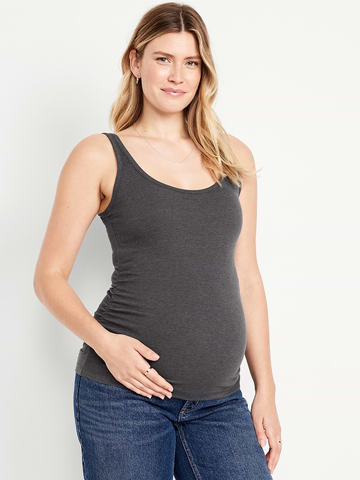 Old Navy Maternity Scoop-Neck Ribbed Tank Top — photo 1