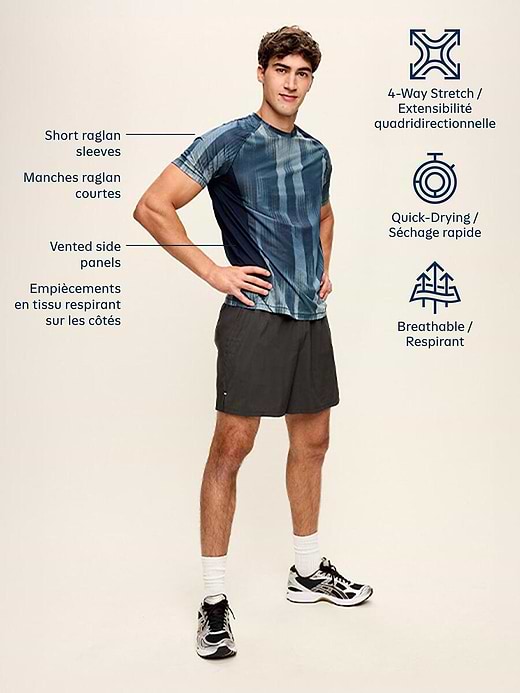 Old Navy Slim Fit Performance Vent T-Shirt — photo 6