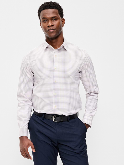 Old Navy Slim Fit Pro Signature Performance Dress Shirt — photo 1