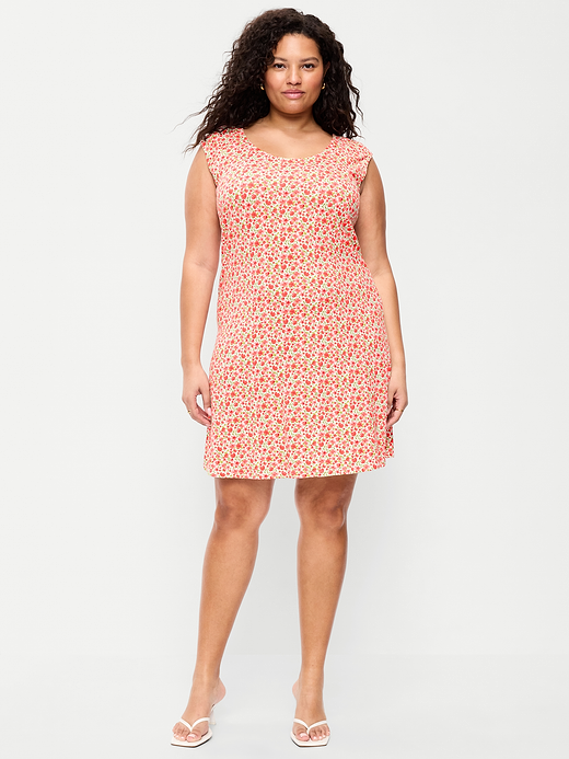 Old Navy Short-Sleeve Scoop-Neck Mini Dress — photo 9