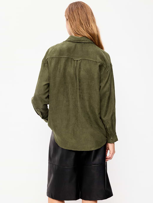 Old Navy Oversized Boyfriend Button-Down Faux-Suede Shirt — photo 3