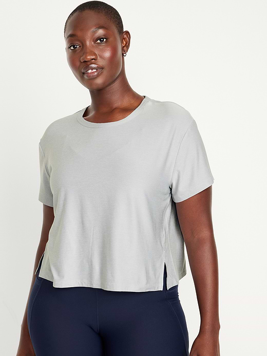 Old Navy CloudMotion T-Shirt — photo 6