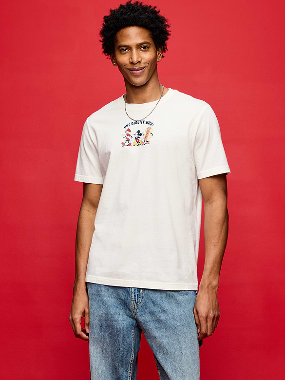 Old Navy Old Navy x Disney Mickey Mouse Logo-Graphic T-Shirt for Adults — photo 4