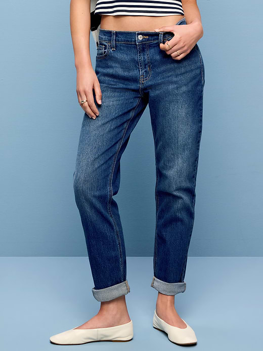Old Navy Mid-Rise Wow Boyfriend Straight Jeans — photo 3