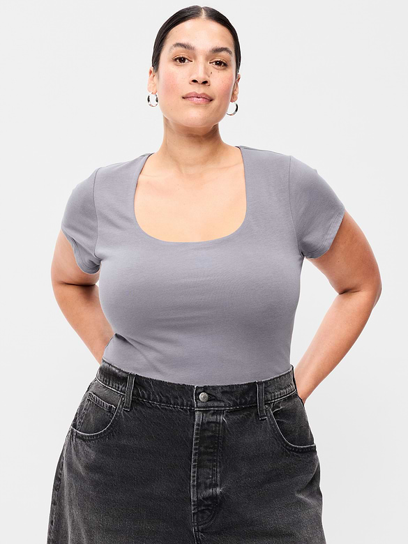 Old Navy Hug Double-Layer Scoop-Neck Top — photo 8