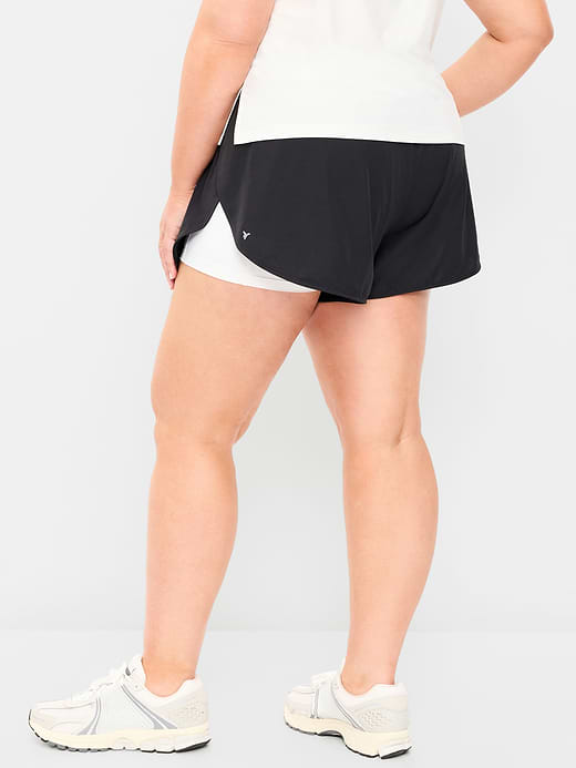 Old Navy High-Waisted StretchTech 2-In-1 Run Shorts — photo 8