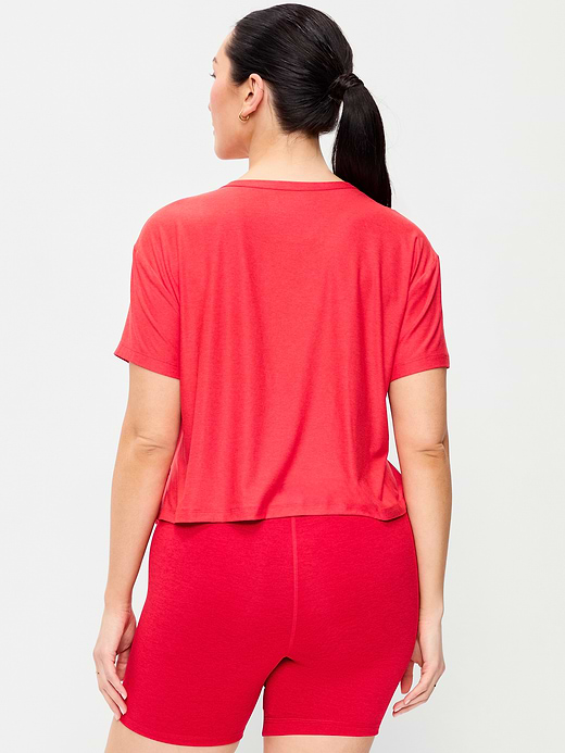 Old Navy CloudMotion T-Shirt — photo 7