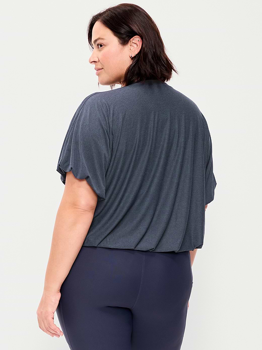 Old Navy CloudMotion Bubble Top — photo 9