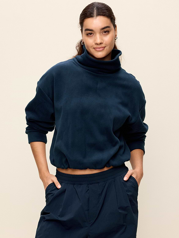 Old Navy Performance Fleece Funnel Neck Pullover — photo 6