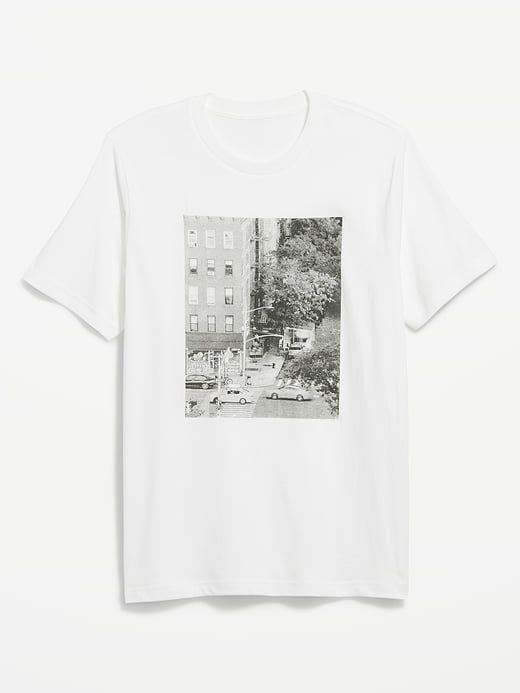Old Navy Soft-Washed Crew-Neck Graphic T-Shirt — photo 3