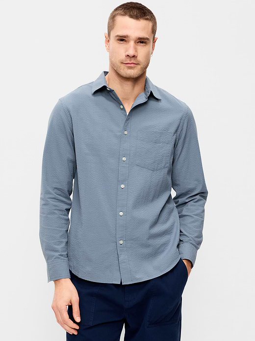 Old Navy Long-Sleeve Seersucker Pocket Shirt — photo 1