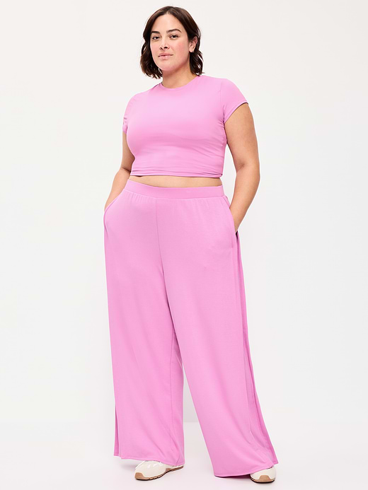 Old Navy High-Waisted Bounce Lite Drapey Wide-Leg Pleated Pants — photo 9
