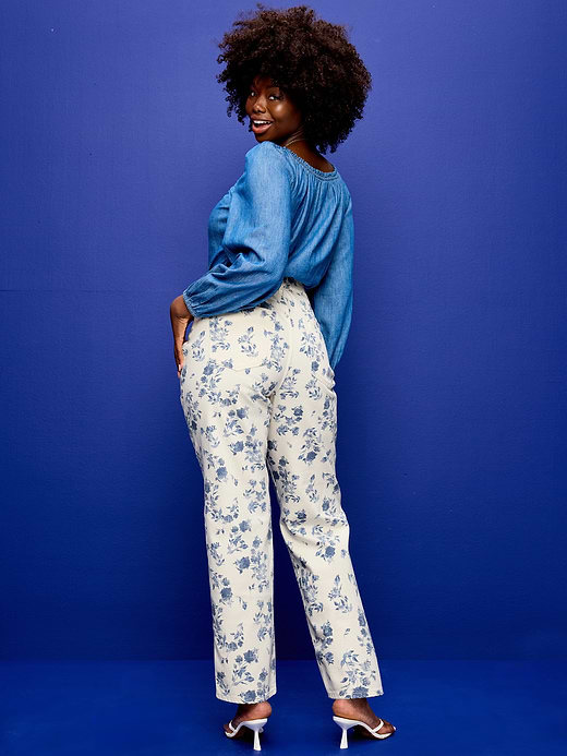Old Navy Curvy High-Waisted OG Loose Jeans — photo 6