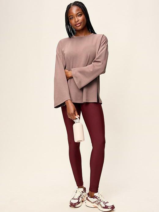 Old Navy Bounce Lite Oversized Bell-Sleeve Tunic — photo 4