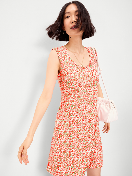 Old Navy Short-Sleeve Scoop-Neck Mini Dress — photo 4