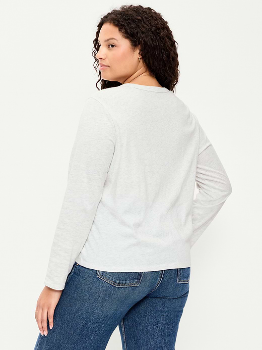 Old Navy EveryWear Long-Sleeve T-Shirt — photo 9