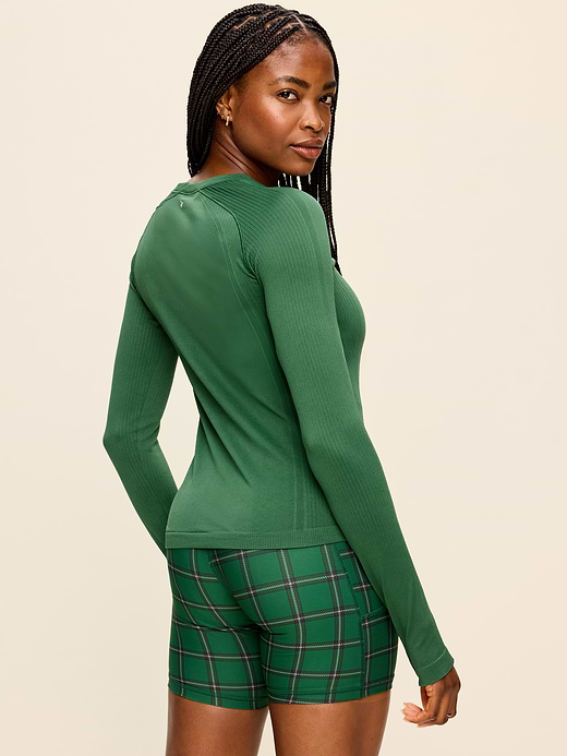 Old Navy Fluid Seamless Fitted Top — photo 3