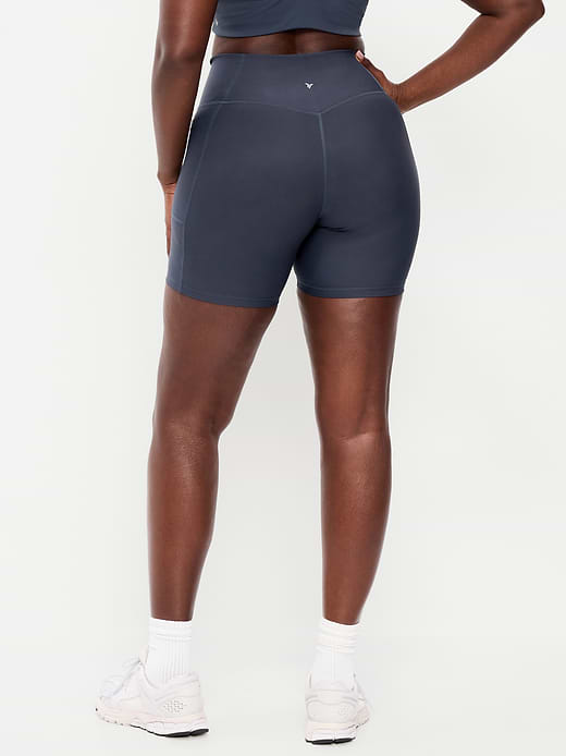 Old Navy Extra-High Waisted PowerSoft Boundless Pocket Biker Shorts-- 6-inch inseam - No Front Seam — photo 6