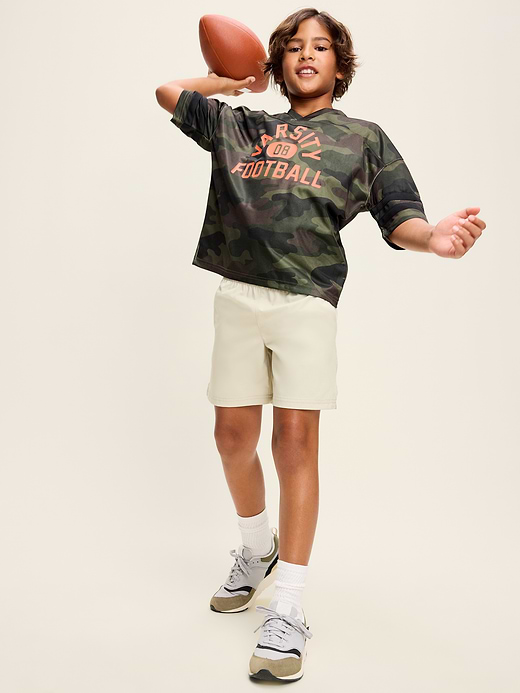 Old Navy Above Knee StretchTech Performance Shorts for Boys — photo 4