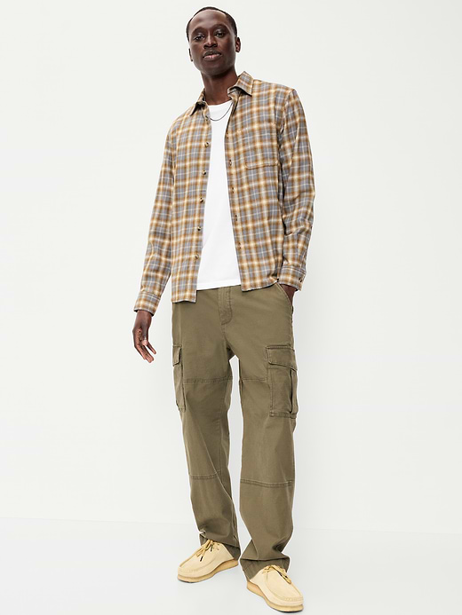 Old Navy Relaxed Long-Sleeve Flannel Pocket Shirt — photo 4
