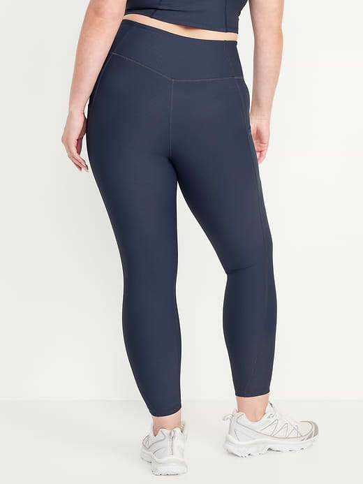 Old Navy High-Waisted PowerSoft 7/8 Pocket Leggings — photo 6
