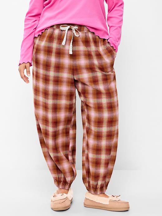 Old Navy Cinched Flannel Balloon Pants — photo 7