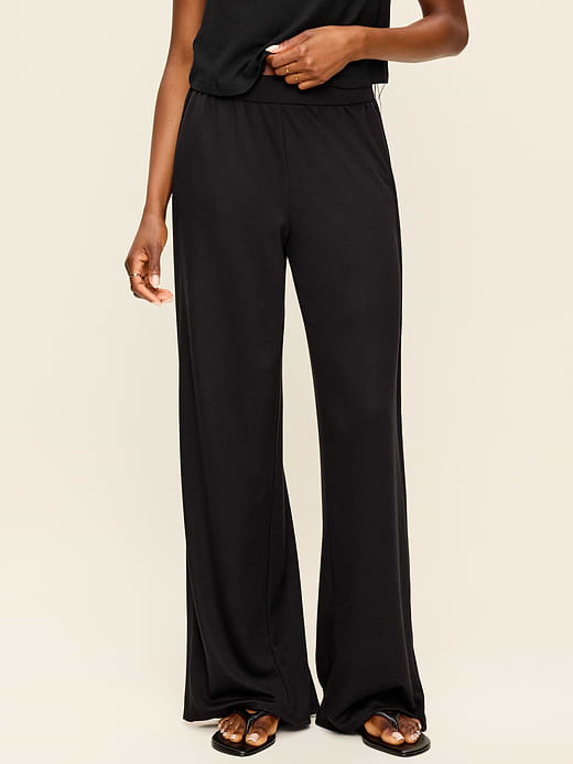 Old Navy High-Waisted Bounce Lite Drapey Wide-Leg Pleated Pants — photo 1