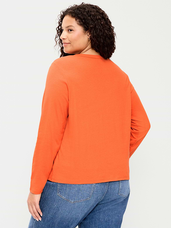 Old Navy EveryWear Long-Sleeve T-Shirt — photo 9