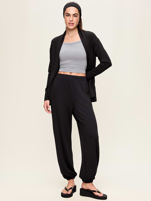 Old Navy Oversized Bounce Lite Bubble Joggers — photo 3