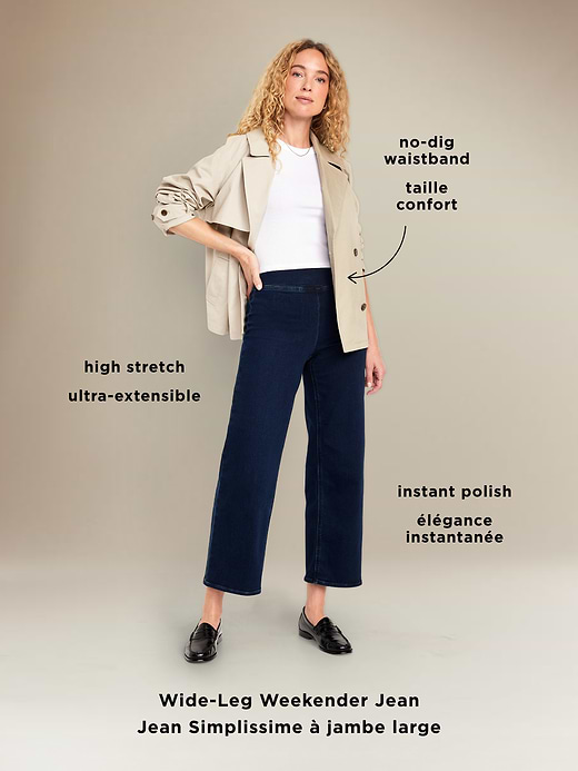 Old Navy High-Waisted Weekender Pull-On Crop Wide-Leg Jeans — photo 10
