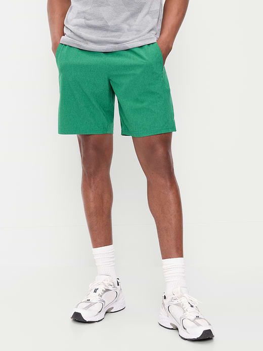 Old Navy StretchTech Workout Shorts -- 7-inch inseam — photo 1