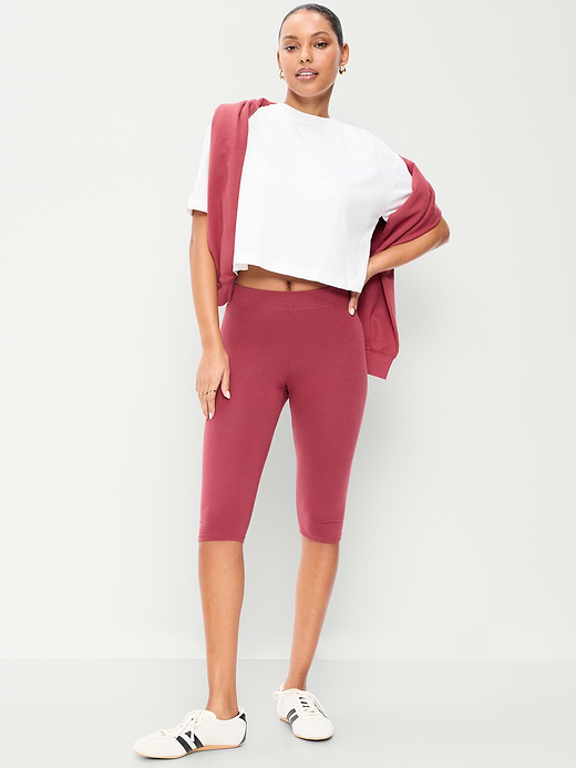 Old Navy High-Waisted Fashion Layering Capri Legging — photo 1