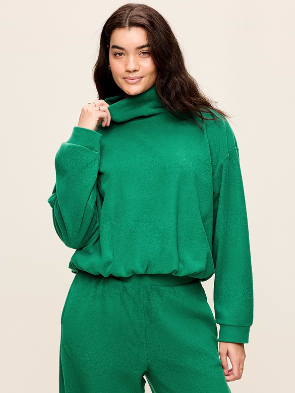 Old Navy Performance Fleece Funnel Neck Pullover — photo 6