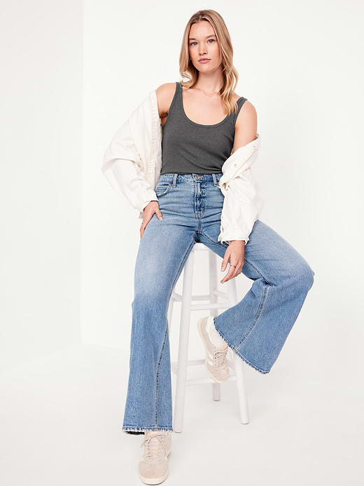 Old Navy First-Layer Ribbed Scoop-Neck Tank Top — photo 4