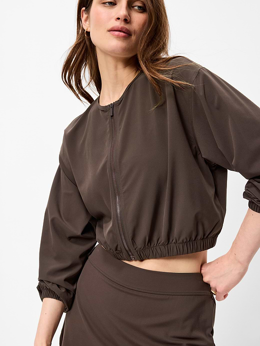 Old Navy Zip-Front Cropped Tennis Jacket — photo 5