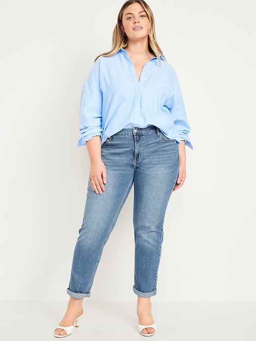 Old Navy Mid-Rise Wow Boyfriend Straight Jeans — photo 8