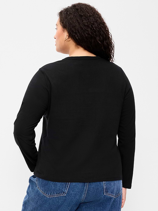 Old Navy EveryWear Long-Sleeve T-Shirt — photo 9