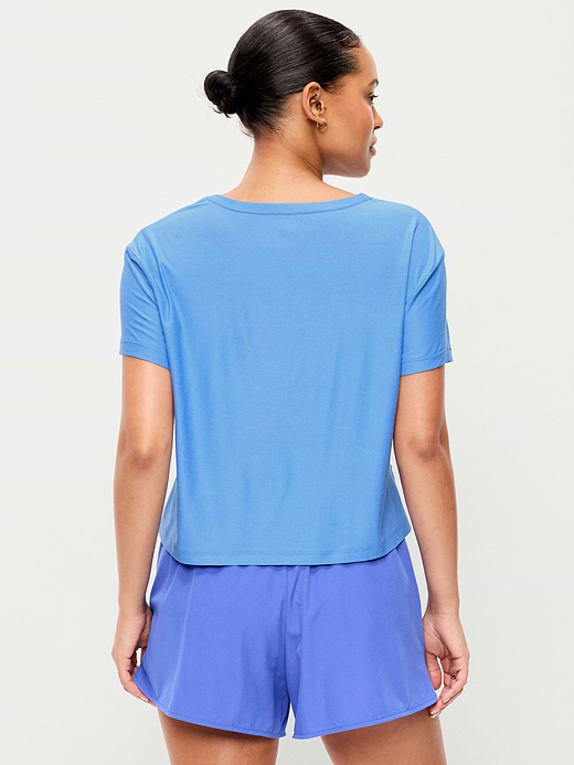 Old Navy CloudMotion T-Shirt — photo 3