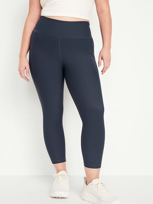 Old Navy High-Waisted PowerSoft Crop Pocket Leggings — photo 6
