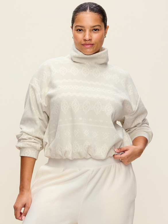 Old Navy Performance Fleece Funnel Neck Pullover — photo 9