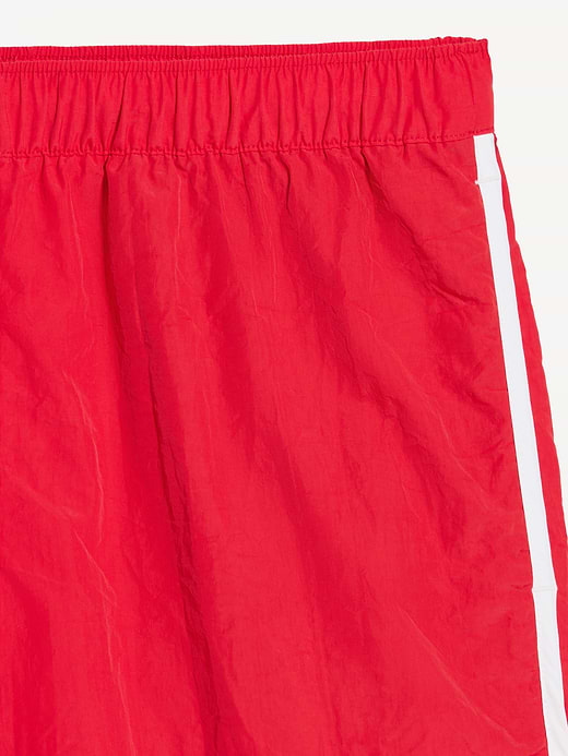 Old Navy Active Shorts -- 5-inch inseam — photo 4
