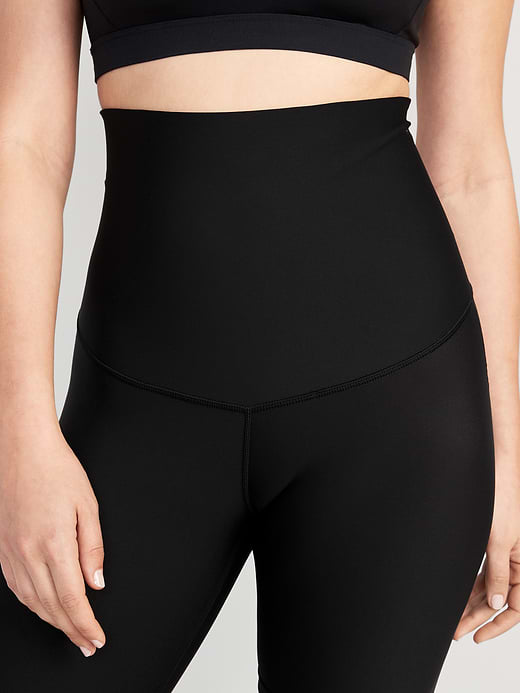 Old Navy Maternity Full-Panel PowerSoft Postpartum Support Biker Shorts -- 8-inch inseam — photo 5